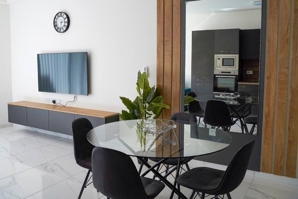 Luxurious Apartment Next To The Sea Gzira Εξωτερικό φωτογραφία